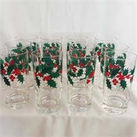 Holly and Berries Glass Tumblers