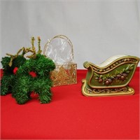 Topiary reindeer Glitter Baskets Sleigh Planter