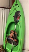 Kayak- Adventure 102 w/ paddle & life jacket