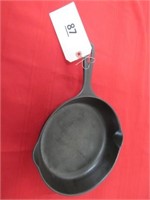 Cast iron #6  10560  skillet