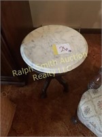 Round marble top table