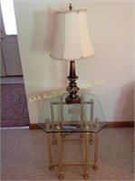 2 End tables with lamps and 2 ashtrays