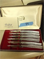 Carvel Hall knife set