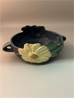 Ceramic Roseville Pottery Yellow Flower Bowl