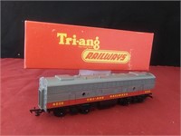 TRI-ANG Dummy B Unit Locomotive #4008