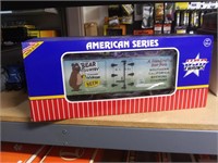 USA TRAINS G Scale Bear Country Beer Wood Reefer