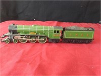 Hornby HO/OO LNER #4472 Flying Scotsman Locomotive