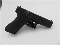Glock Model 17 9mm Pistol