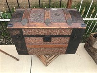 Awesome Dome Lid Antique Trunk