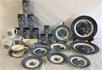 25pc Currier & Ives China Set