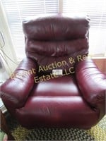 MAROON LEATHER RECLINER