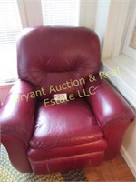 MAROON LEATHER RECLINER