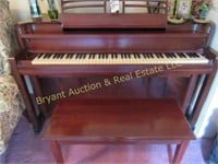 STORY & CLARK PIANO WITH BENCH