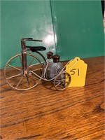 Tricycle Salt & Pepper Shaker