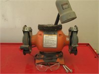 6in Bench grinder wth wire wheel and work lamp