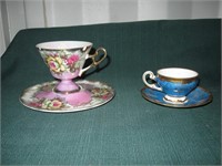 2 Teacups and Saucers