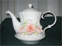 Raised Flowers Teapot