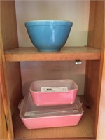 3 Vintage Pyrex Containers