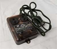 Vintage Acme Control Switch Makes Your Radio Auto