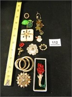 Brooches; Assorted; (12)
