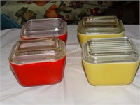 4 Vintage Pyrex Refrigerator Dishes w/lids (some