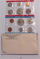 1972 United States Mint Uncirculated P & D Coin