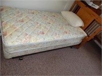 Twin size bed with headboard  & Futon