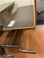 ROLLING ADJUSTABLE BED TABLE
