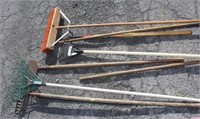 asstd long handle tools - push broom, spring