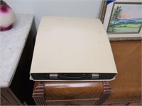 Apolo 10 Typewriter  with Hard Case