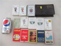 Jeux de cartes et porte-monnaie