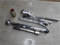 ratchets, 1/2" extention & 3/8"dr torque wrench