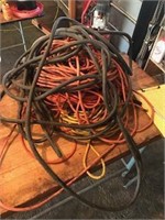Lg pile of power cords, 110, 220, (needs ends)