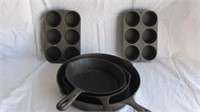 Cast iron frying pans & muffin tins