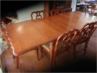 Benhardt Furniture Co Dining Room Table-Drop Leaf