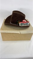 Bailey 7 1/2 Hat With Box and Bow