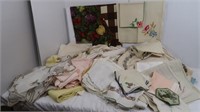 Large Vintage Linen Lot w/Multiple Placemats,
