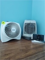 COLLECTION OF FANS