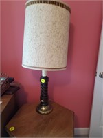 VINTAGE WOOD TWISTED LEG BASE LAMP