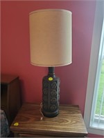 VINTAGE WOOD BASE  LAMP