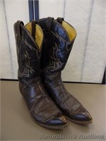 Pair of used Boots Size 12 B - Tony Lama