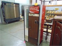 Model V90-10 Coke Machine