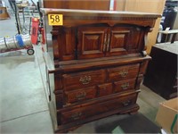 Vintage/Antique Wood Butler's Cabinet