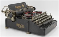 Royal No.5 Typewriter With Stepped Base