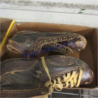 Ice skates (brown), Size 10