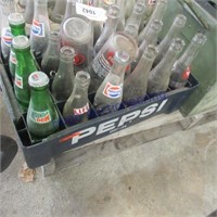 Pepsi plastic pop crate w/ assorted bottles