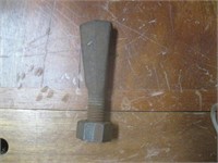part for old farmall tractor