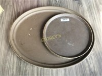 2 Oval & 2 Round 24" Cambro Food Trays