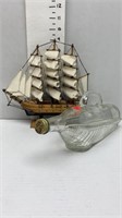 11.5" SHIPS BOTTLE WITHOUT SHIP & MAYFLOWER MODEL