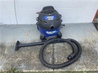 16 Gallon Wet/Dry Shop Vac with Built In Water